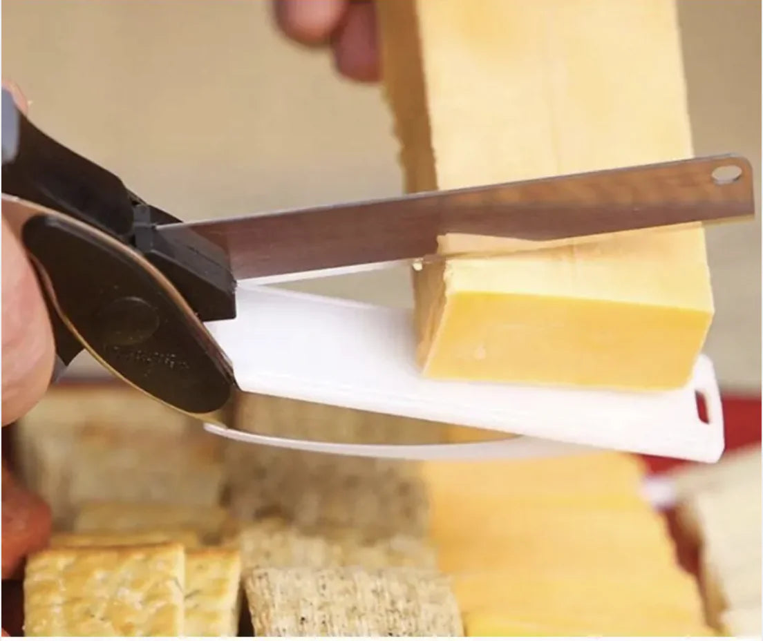 2-in-1 Kitchen Knife & Vegetable Shears