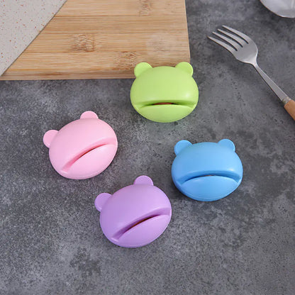 Cartoon Bear-Shaped Kitchen Knife Sharpener Tool